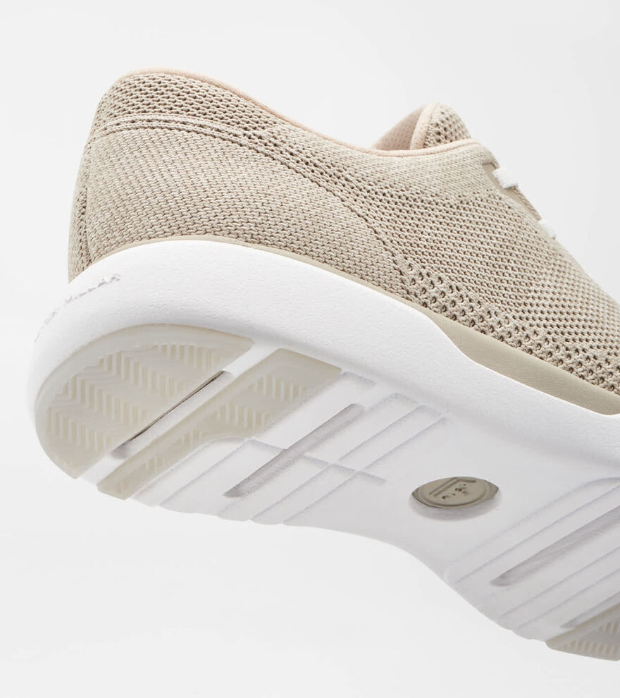 Glide V3 Sneaker image number 8