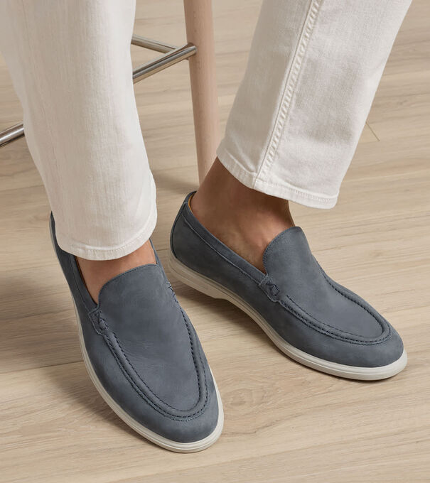 Excursionist Nubuck Venetian Loafer - Alternate Image 1